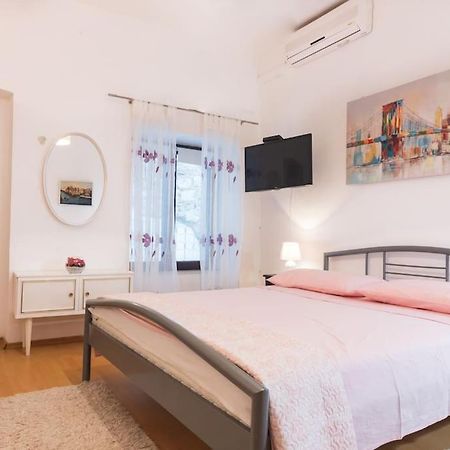 Omis Center Vila Kültér fotó